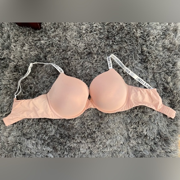 Victoria’s Secret T-shirt Push-Up Bra - Picture 2 of 10